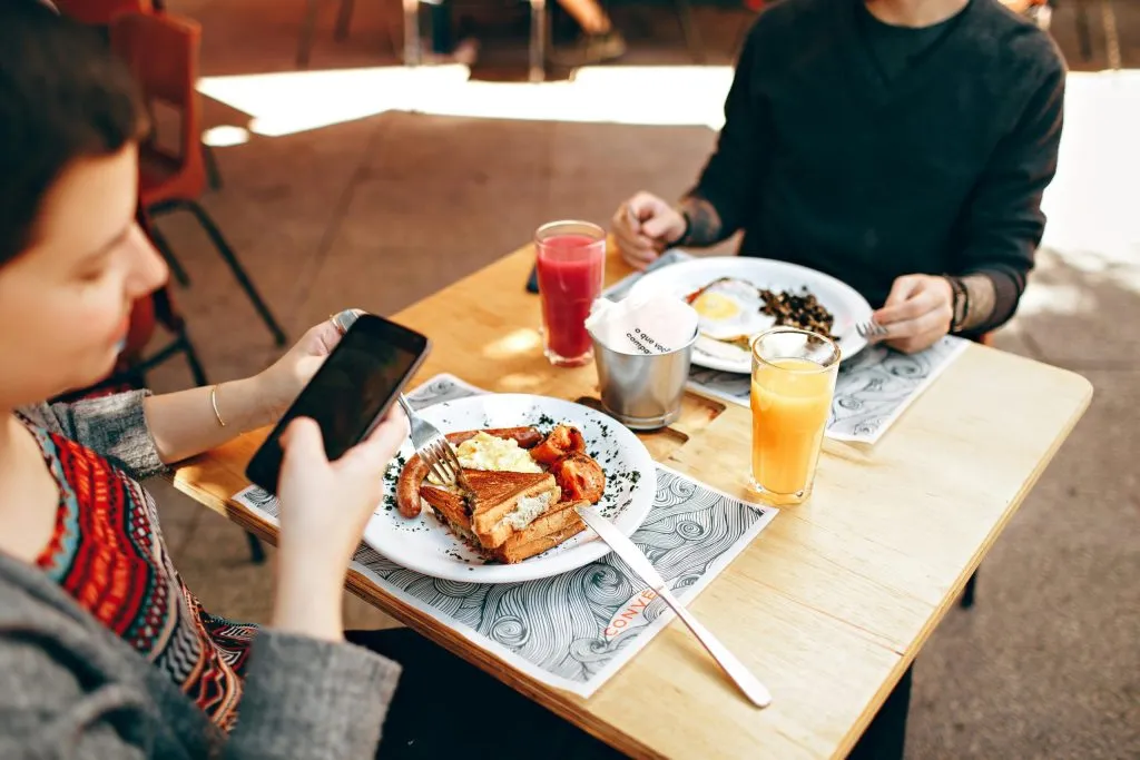 How to Get Your Restaurant to Go Viral on TikTok